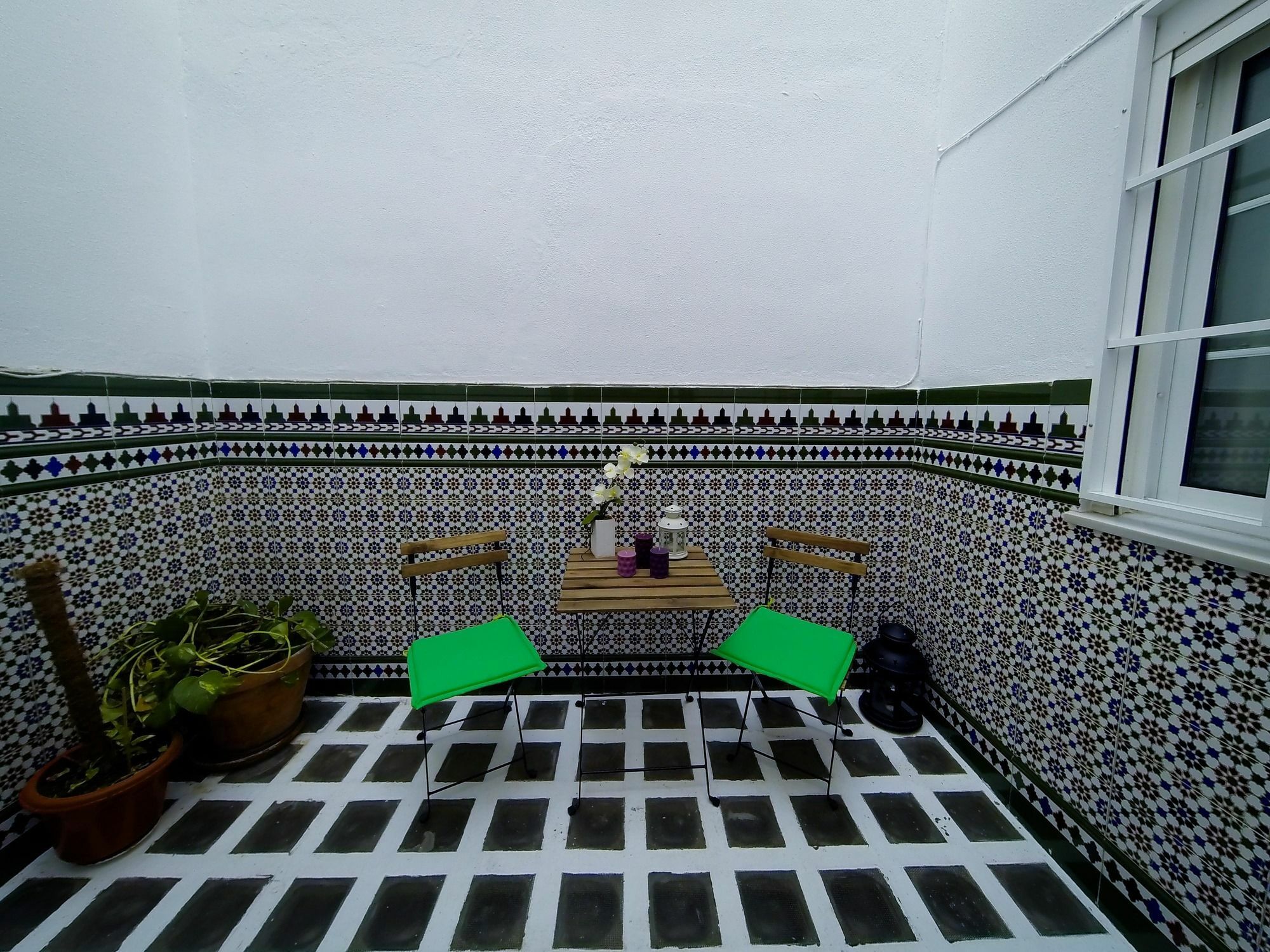 Hostal La Muralla Севилья Экстерьер фото